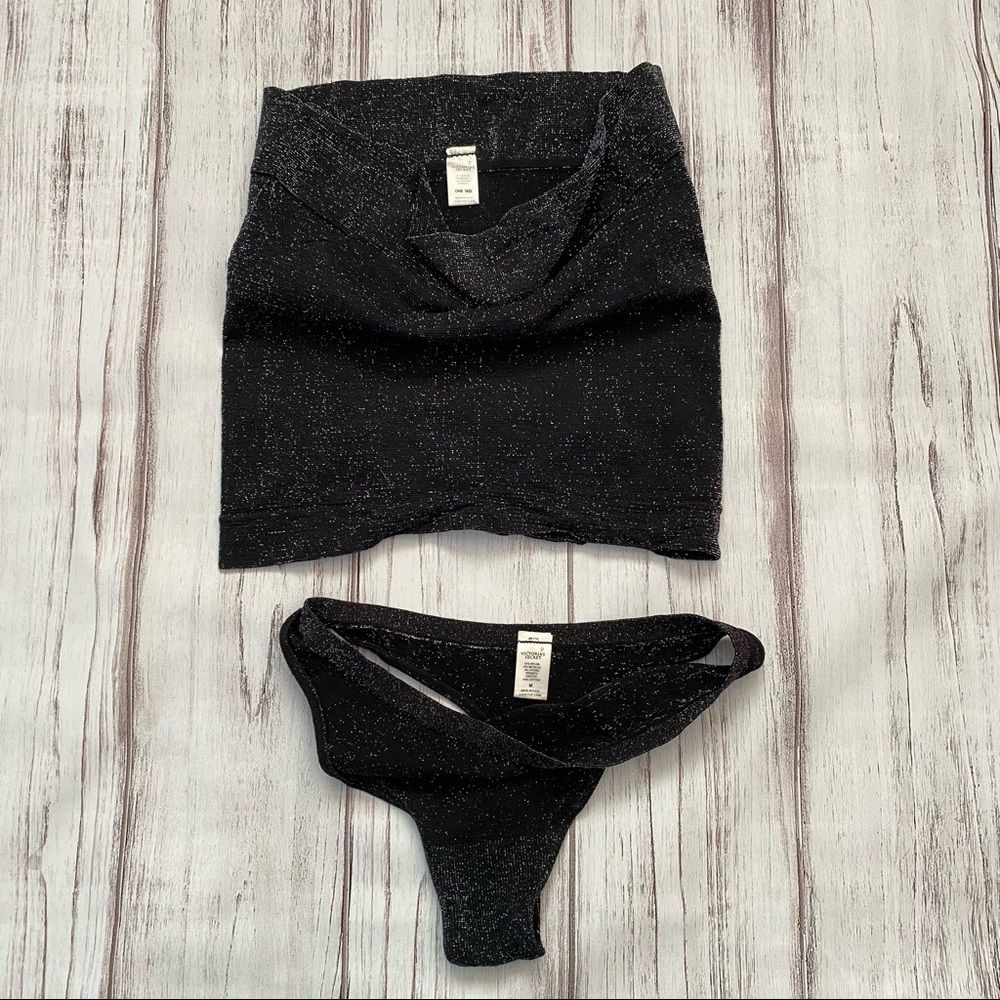 Victoria’s Secret Vintage Strapless Top & Thong